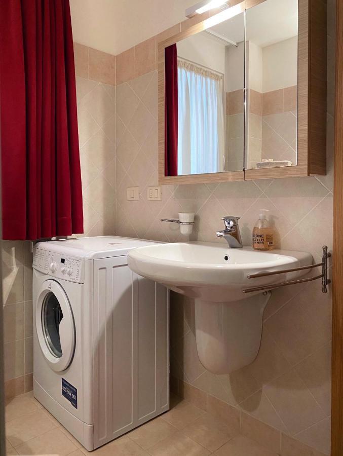 Apartament Bilocale Enjoy Temù Zewnętrze zdjęcie